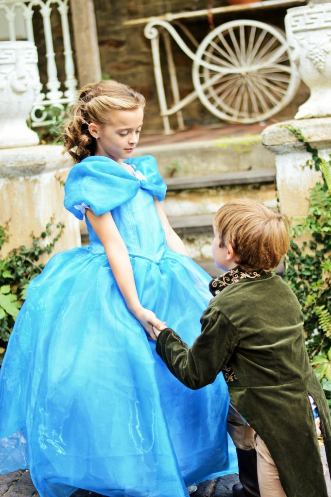 Cinderella and Prince Charming cosplay
